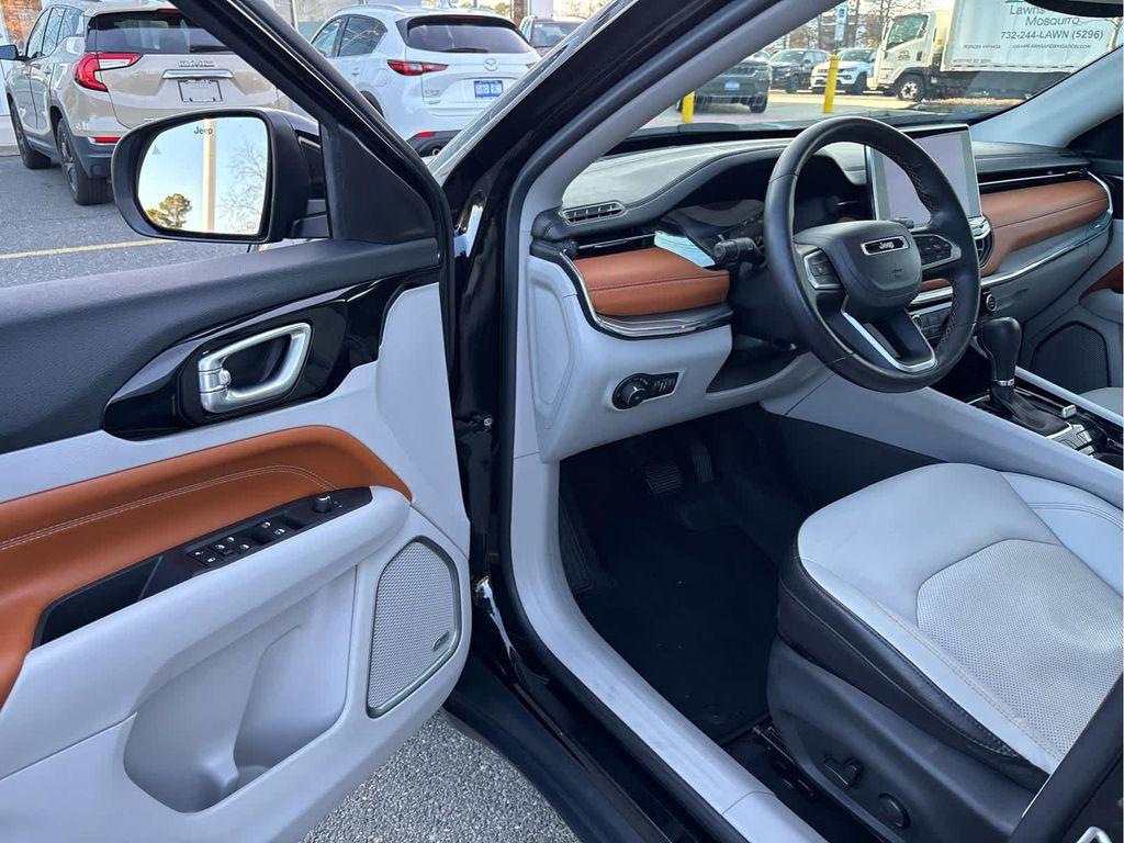 used 2022 Jeep Compass car, priced at $24,302