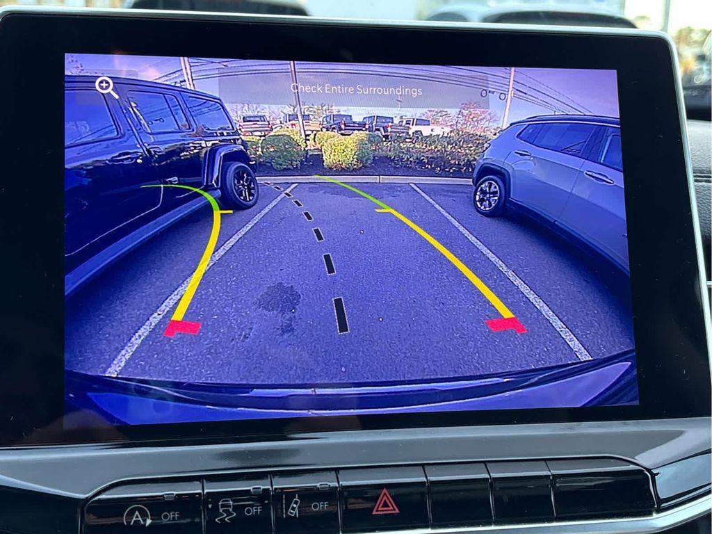 used 2022 Jeep Compass car, priced at $24,302