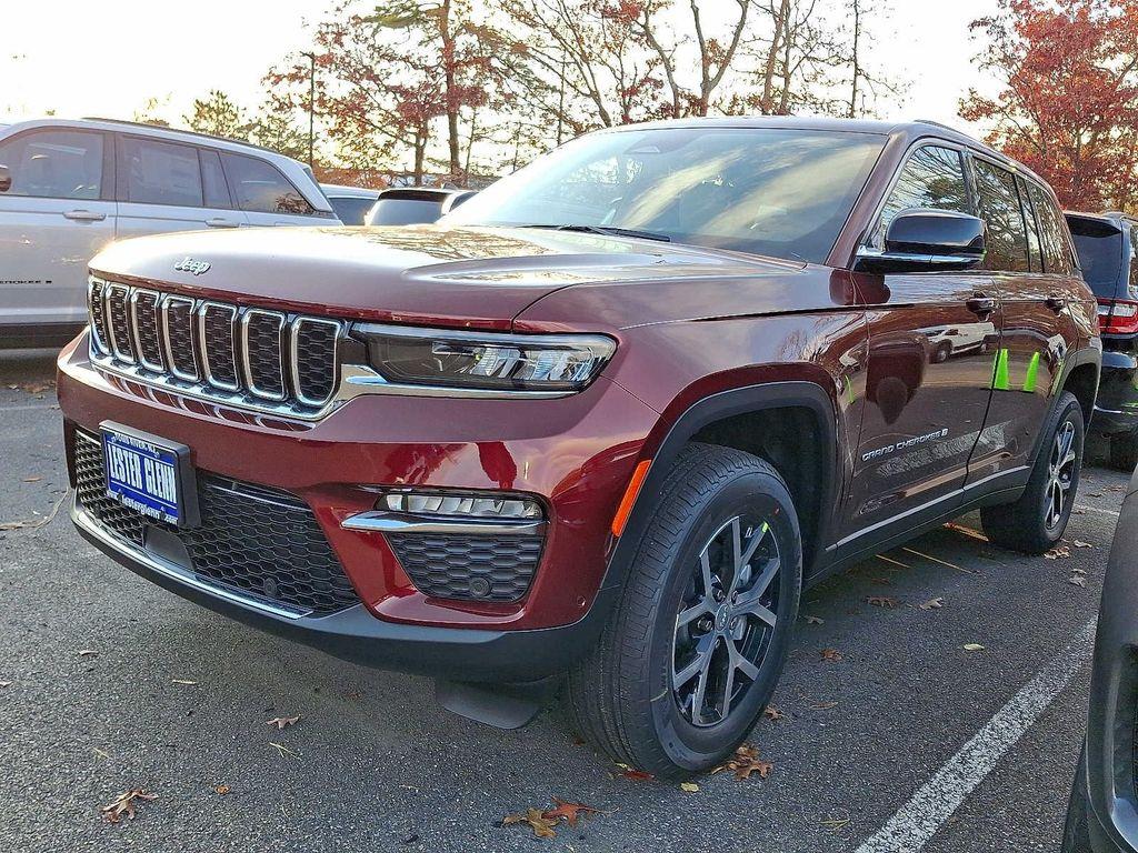 new 2025 Jeep Grand Cherokee car, priced at $52,435