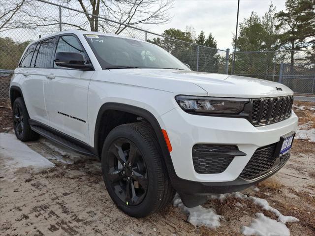 new 2025 Jeep Grand Cherokee car, priced at $48,455