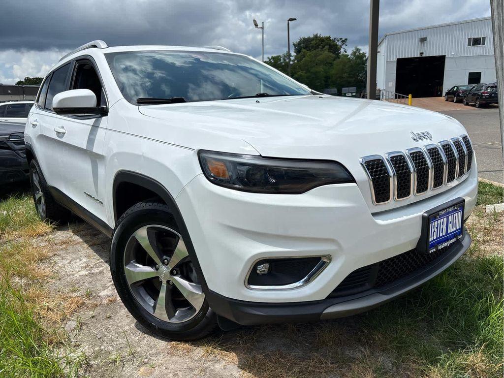 used 2019 Jeep Cherokee car, priced at $16,937
