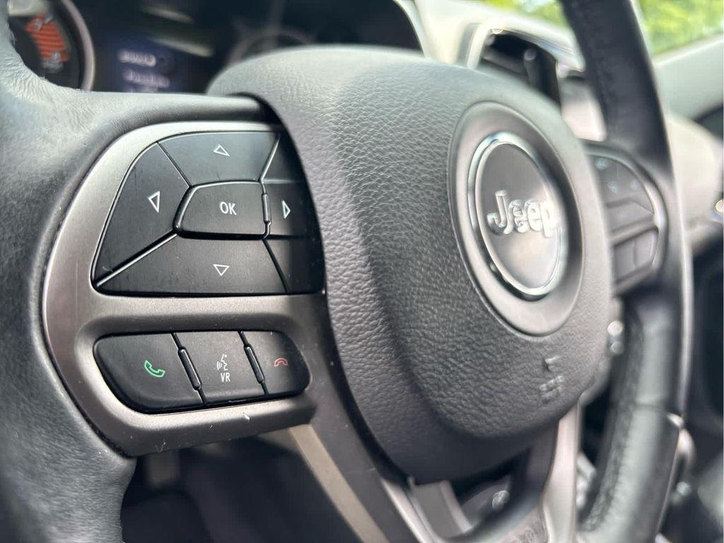 used 2019 Jeep Cherokee car, priced at $16,937
