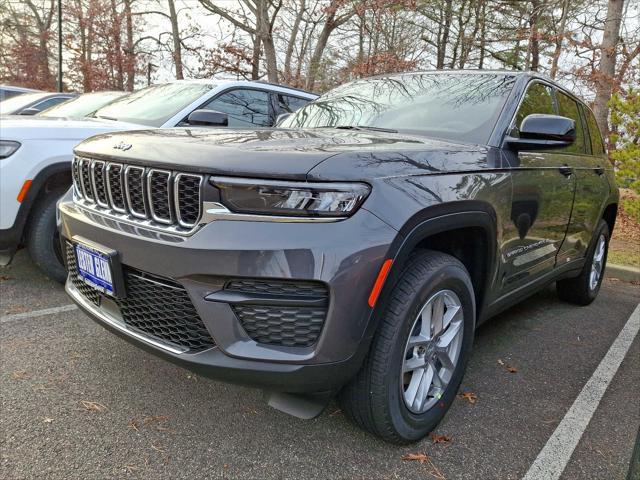 new 2025 Jeep Grand Cherokee car, priced at $43,970