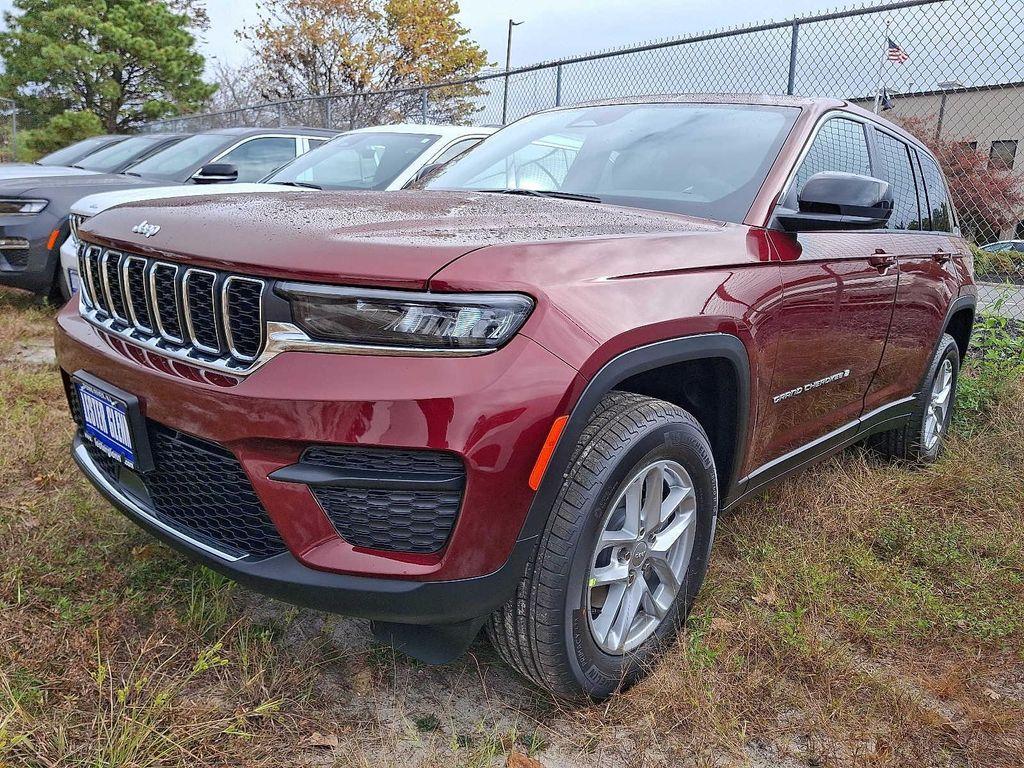 new 2025 Jeep Grand Cherokee car, priced at $44,170