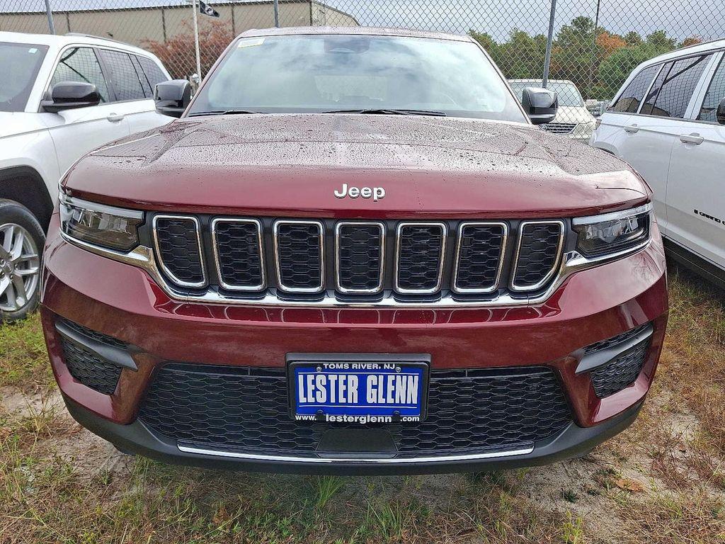 new 2025 Jeep Grand Cherokee car, priced at $44,170