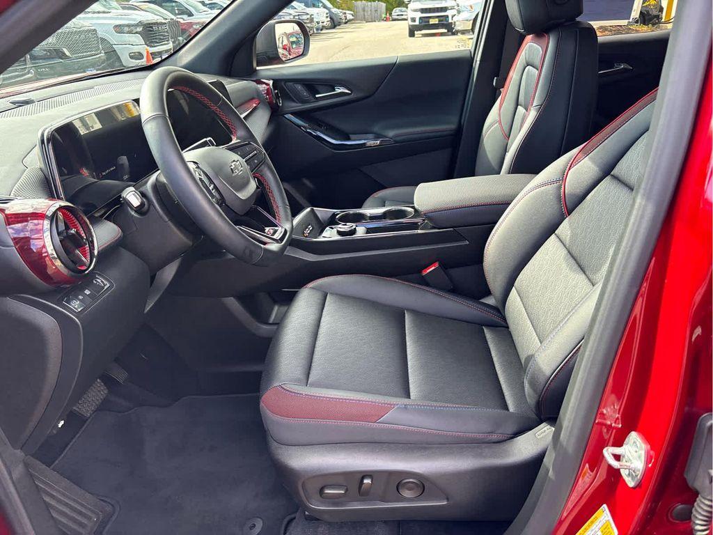 used 2025 Chevrolet Equinox car, priced at $32,255