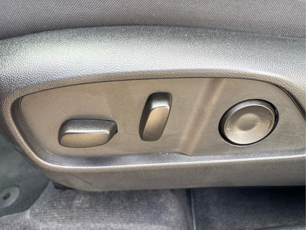 used 2025 Chevrolet Equinox car, priced at $32,255