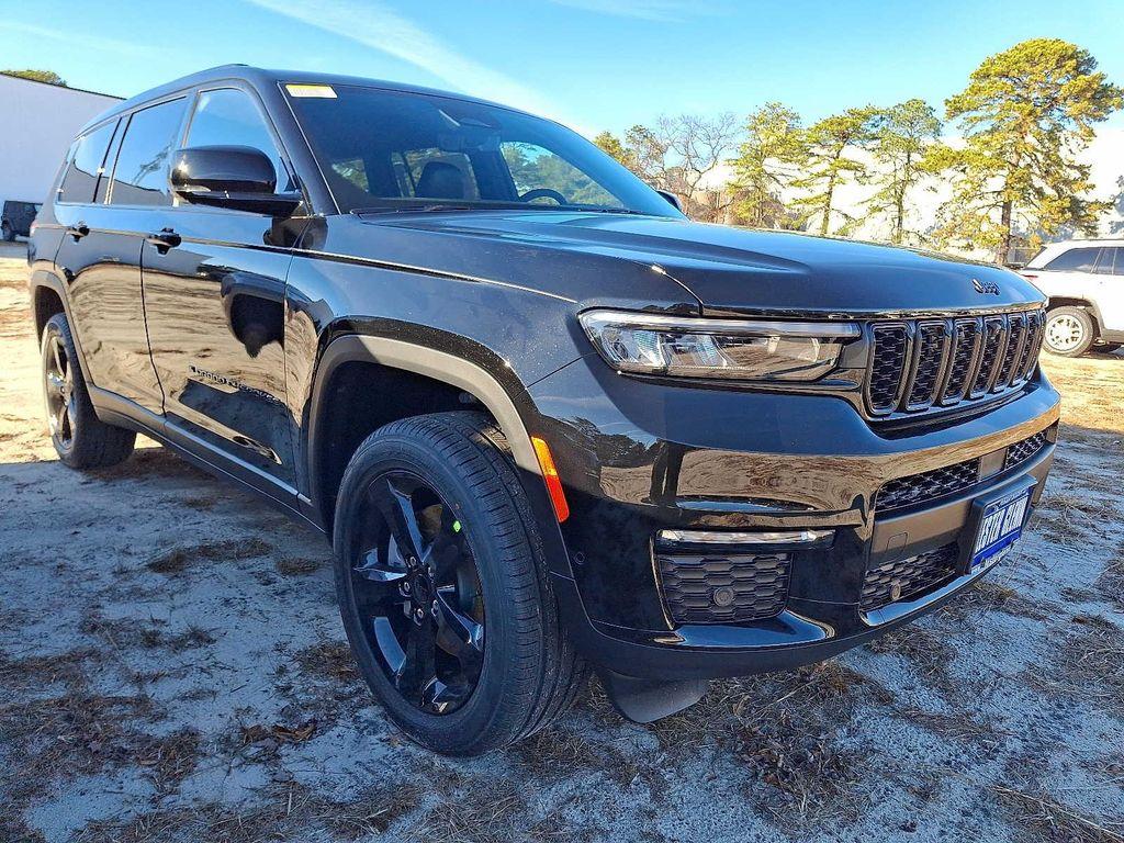 new 2025 Jeep Grand Cherokee L car, priced at $57,260