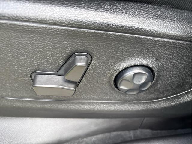 used 2021 Ram 1500 car, priced at $35,937