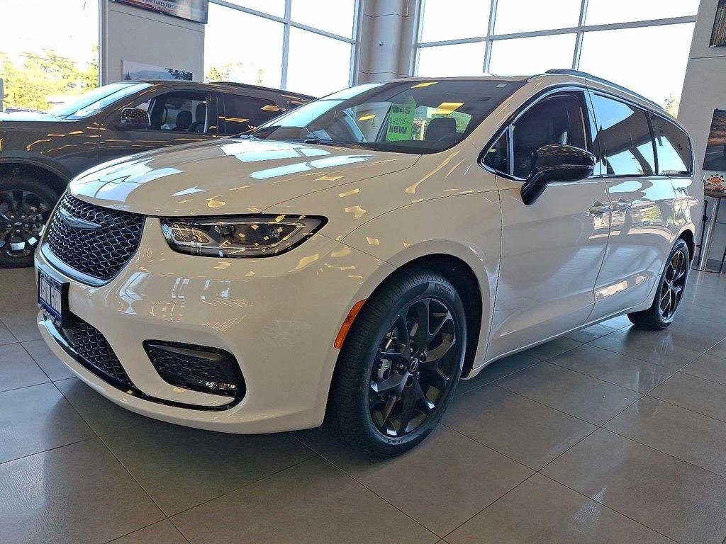 new 2026 Chrysler Pacifica car, priced at $47,610