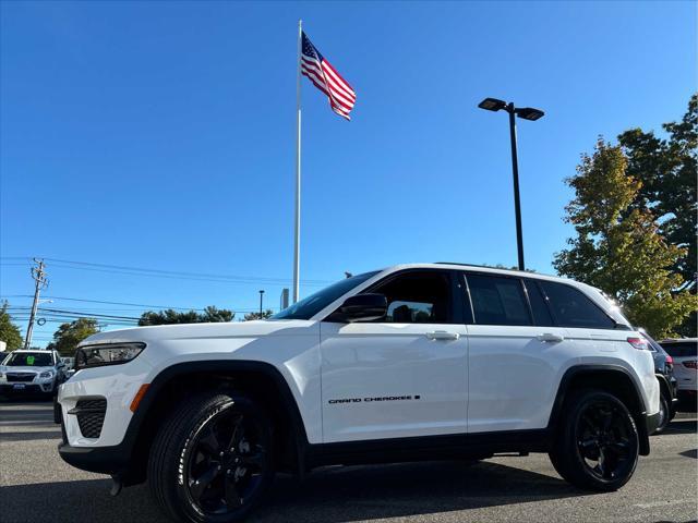 used 2024 Jeep Grand Cherokee car, priced at $36,937