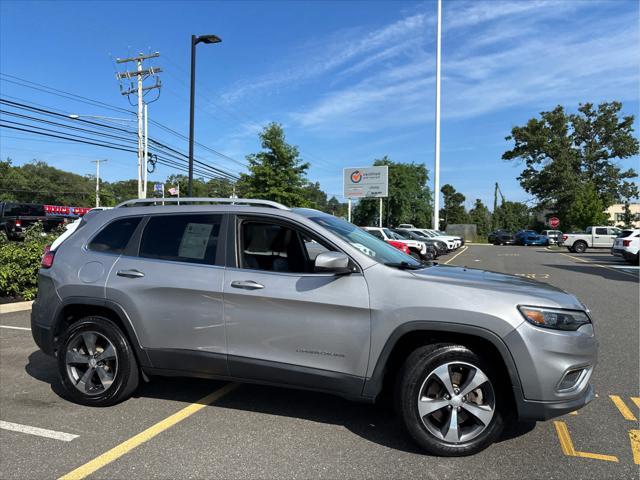 used 2019 Jeep Cherokee car, priced at $19,837