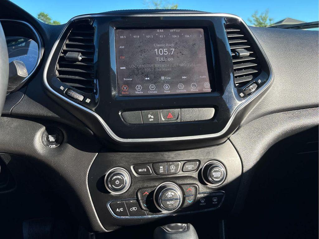 used 2019 Jeep Cherokee car, priced at $19,534