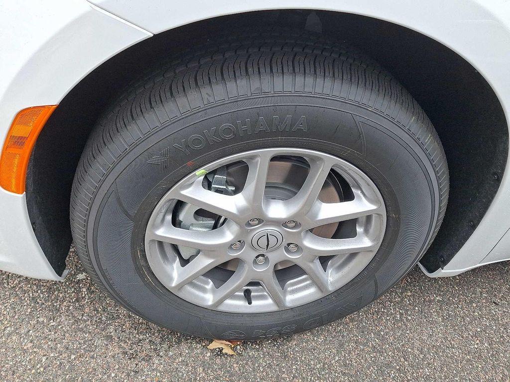 new 2026 Chrysler Pacifica car, priced at $45,365