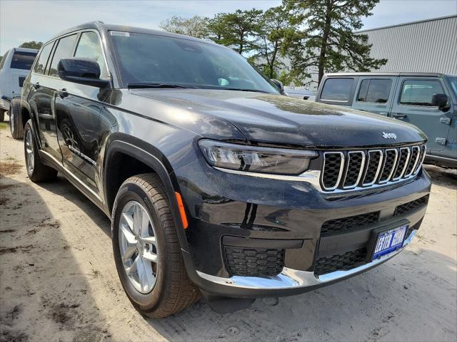 new 2024 Jeep Grand Cherokee L car, priced at $43,213