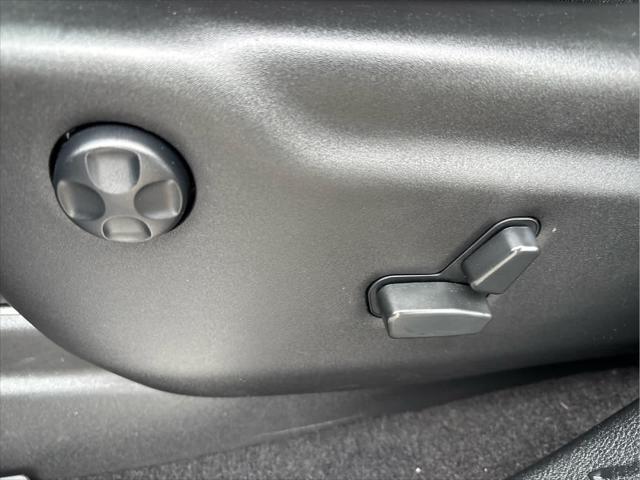 used 2021 Jeep Grand Cherokee car, priced at $30,937