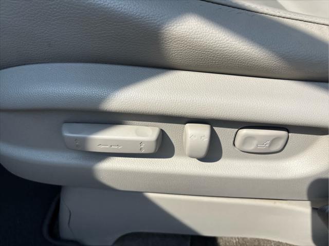 used 2013 Honda Odyssey car, priced at $12,237
