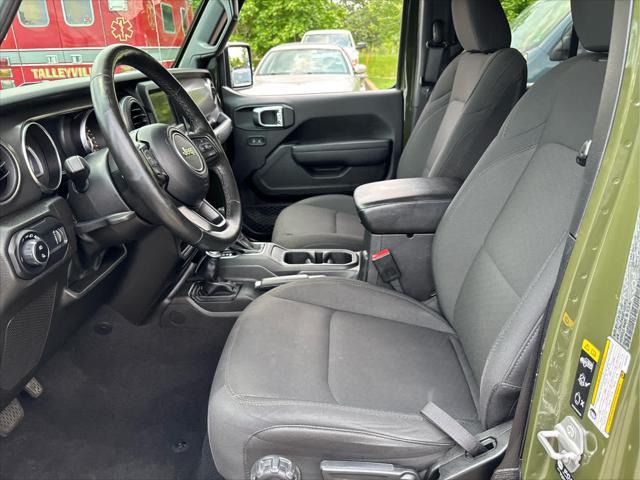 used 2023 Jeep Gladiator car, priced at $36,837