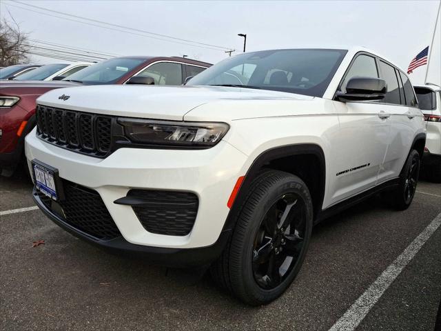 new 2025 Jeep Grand Cherokee car, priced at $47,580