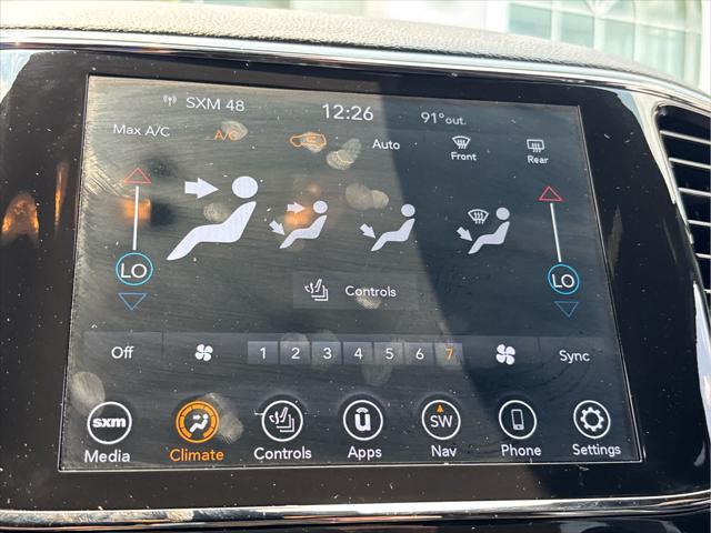 used 2020 Jeep Grand Cherokee car, priced at $22,437