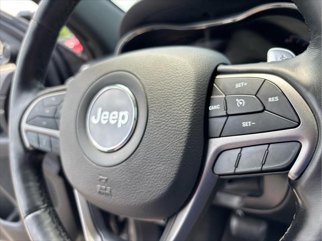 used 2020 Jeep Grand Cherokee car, priced at $22,437