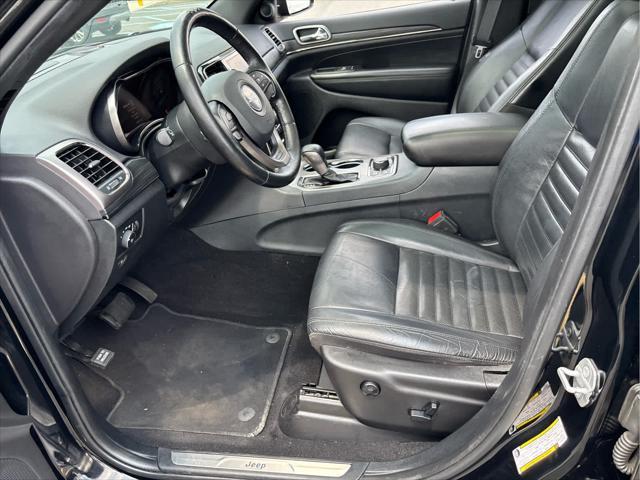 used 2020 Jeep Grand Cherokee car, priced at $22,437