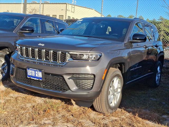 new 2025 Jeep Grand Cherokee car, priced at $42,175