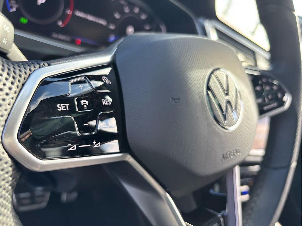 used 2022 Volkswagen Tiguan car, priced at $27,483