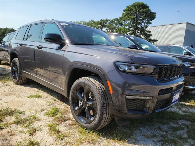 new 2024 Jeep Grand Cherokee L car, priced at $54,901