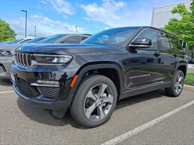 new 2025 Jeep Grand Cherokee car, priced at $52,635