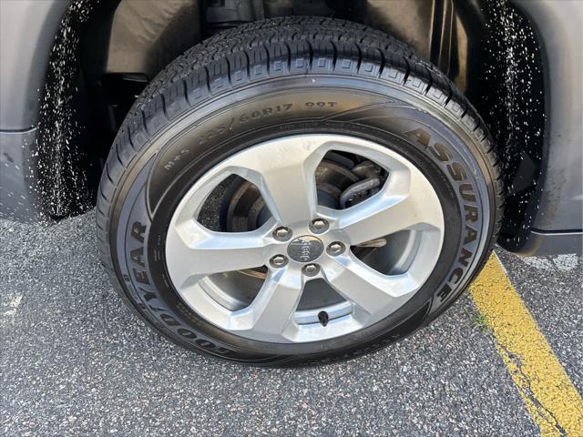 used 2020 Jeep Compass car, priced at $15,737