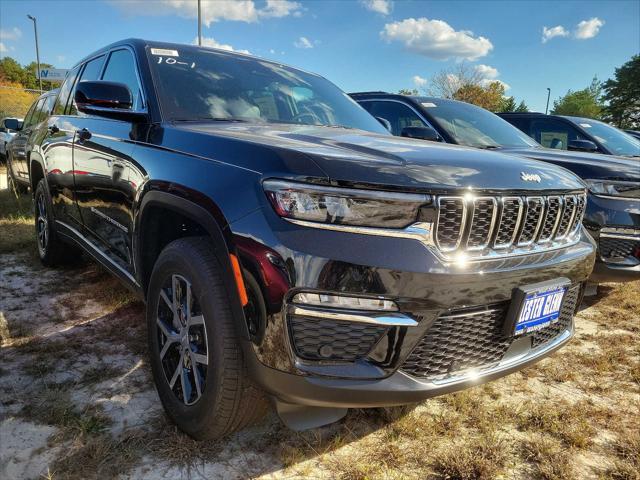 new 2025 Jeep Grand Cherokee car, priced at $52,735