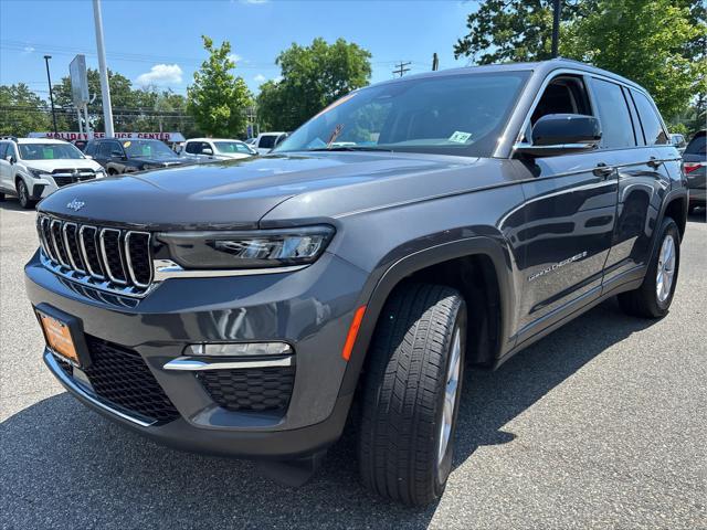 used 2022 Jeep Grand Cherokee car, priced at $33,937
