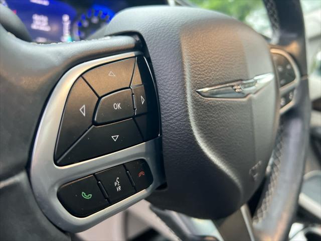 used 2022 Chrysler Pacifica car, priced at $34,537