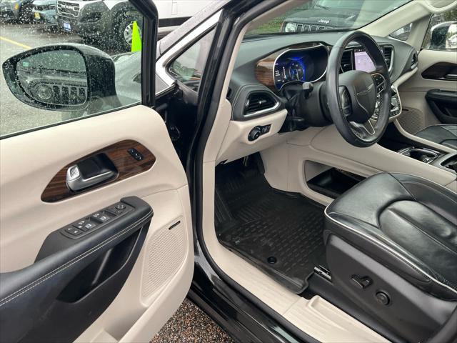 used 2022 Chrysler Pacifica car, priced at $34,537