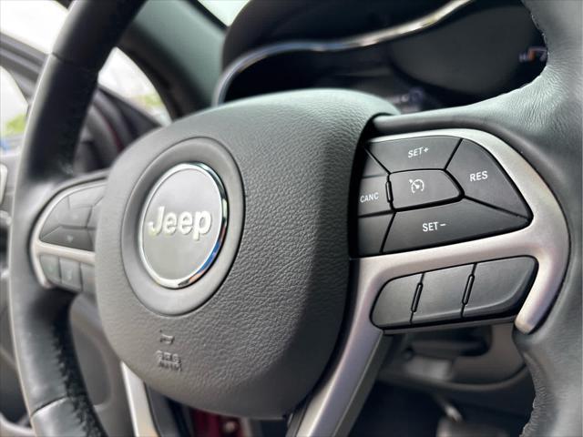 used 2021 Jeep Grand Cherokee car, priced at $21,537