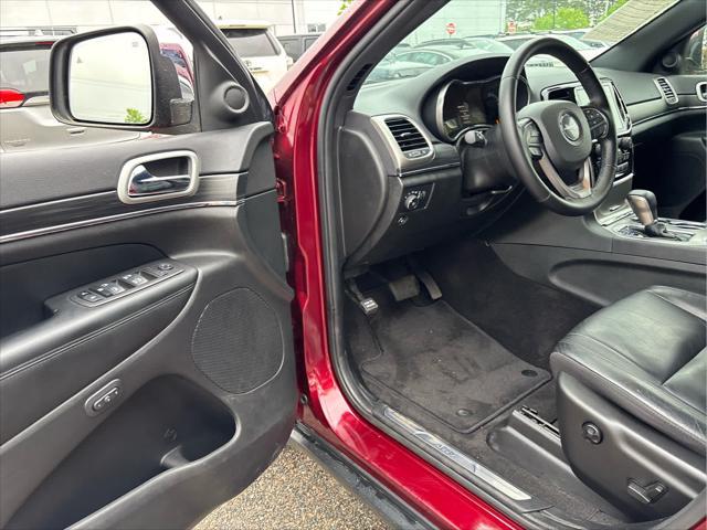 used 2021 Jeep Grand Cherokee car, priced at $21,537