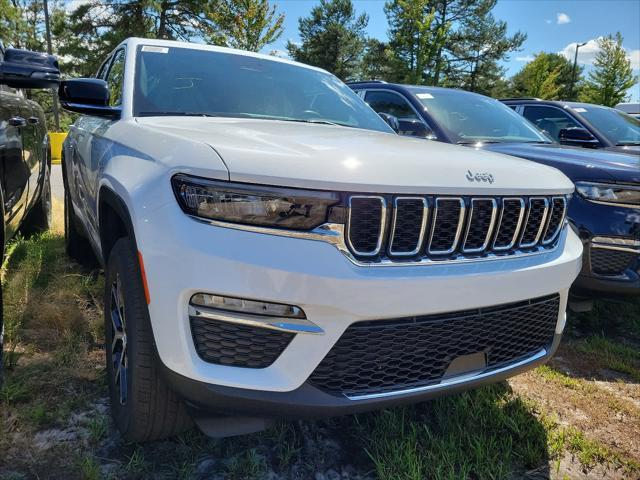 new 2024 Jeep Grand Cherokee car, priced at $48,703