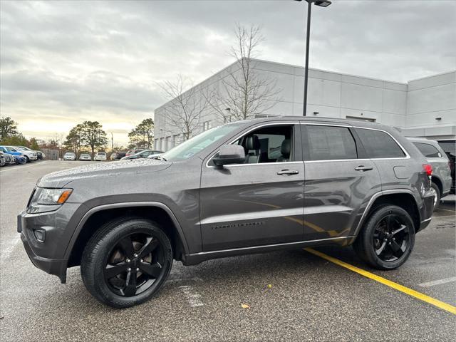 used 2015 Jeep Grand Cherokee car, priced at $11,937