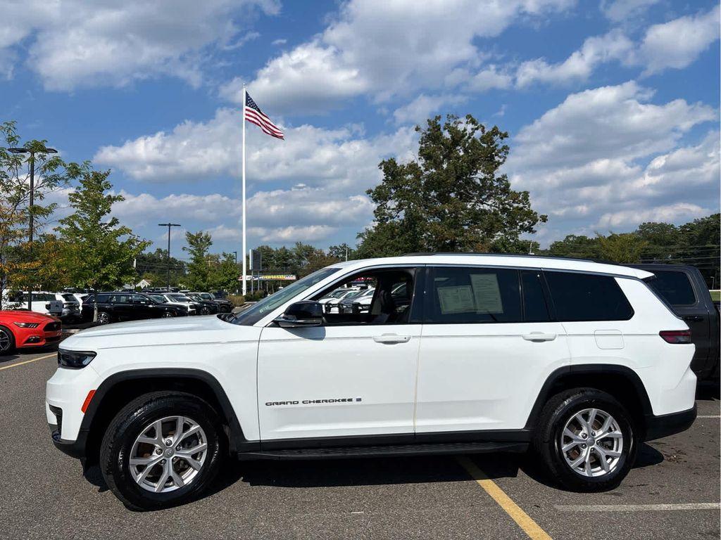used 2021 Jeep Grand Cherokee L car, priced at $29,537