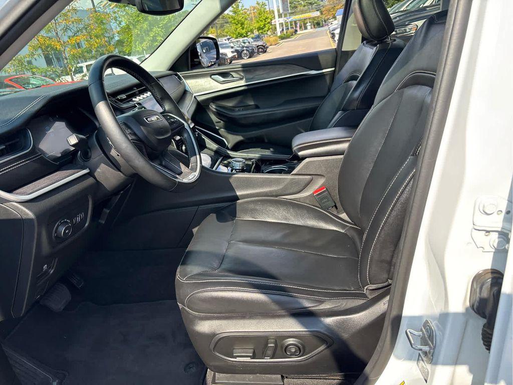 used 2021 Jeep Grand Cherokee L car, priced at $29,537