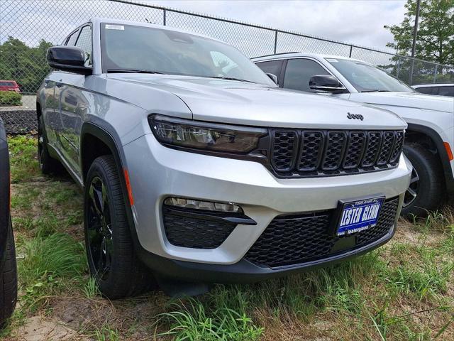 new 2025 Jeep Grand Cherokee car, priced at $50,145