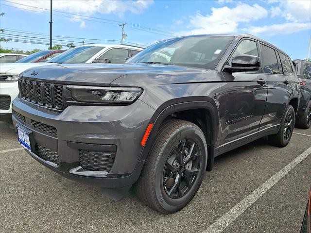 new 2025 Jeep Grand Cherokee L car, priced at $49,905