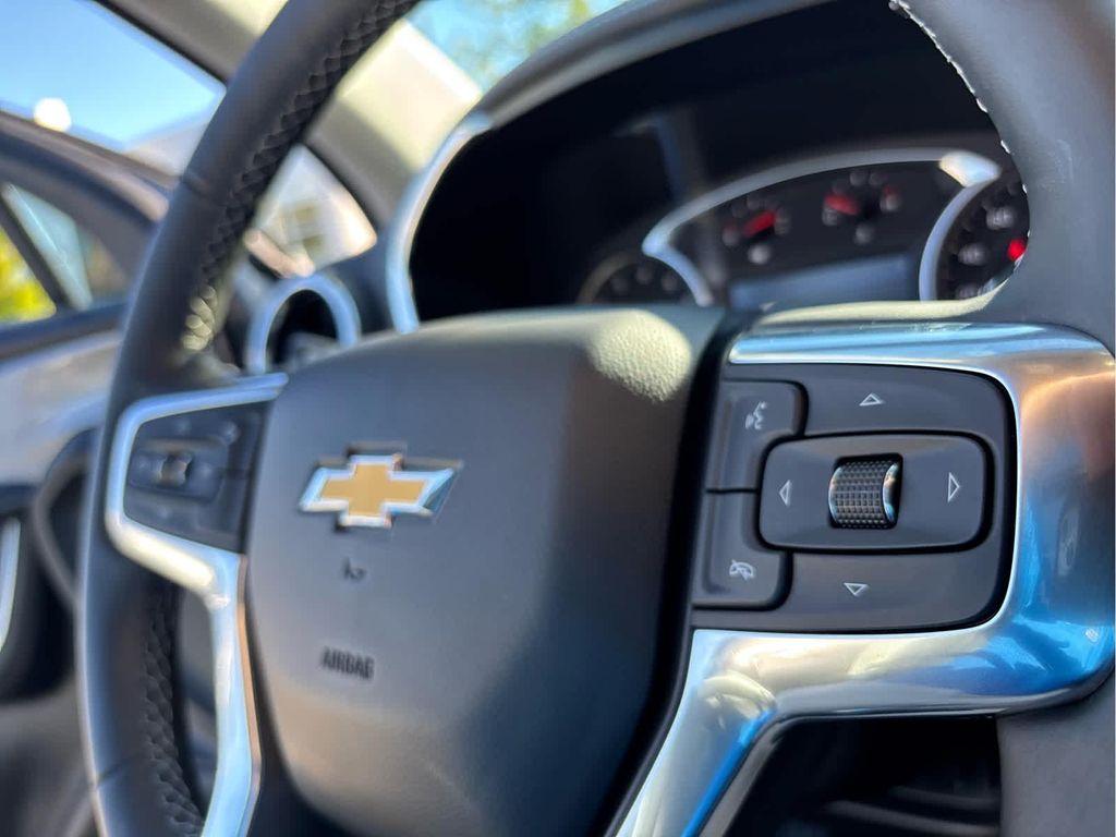 used 2025 Chevrolet Blazer car, priced at $40,937
