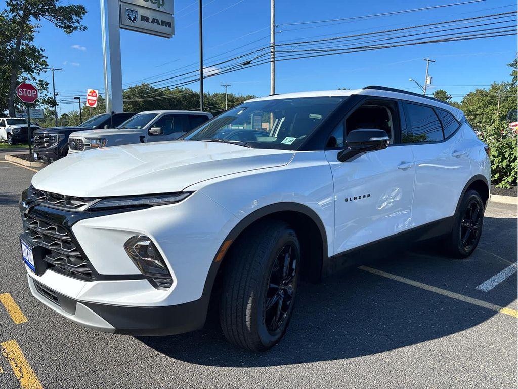 used 2025 Chevrolet Blazer car, priced at $40,937