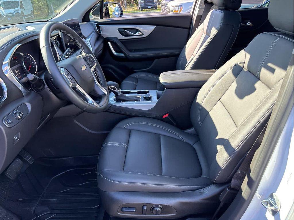 used 2025 Chevrolet Blazer car, priced at $40,937