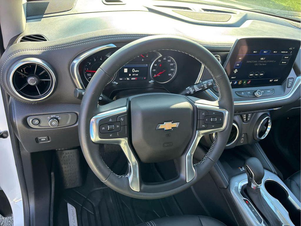 used 2025 Chevrolet Blazer car, priced at $40,937
