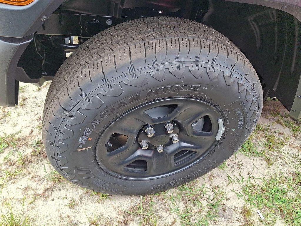 new 2025 Jeep Wrangler car, priced at $43,250
