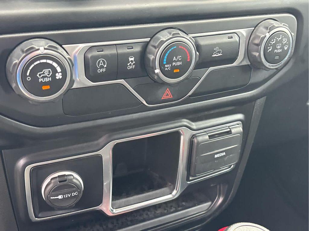 used 2021 Jeep Gladiator car, priced at $26,537