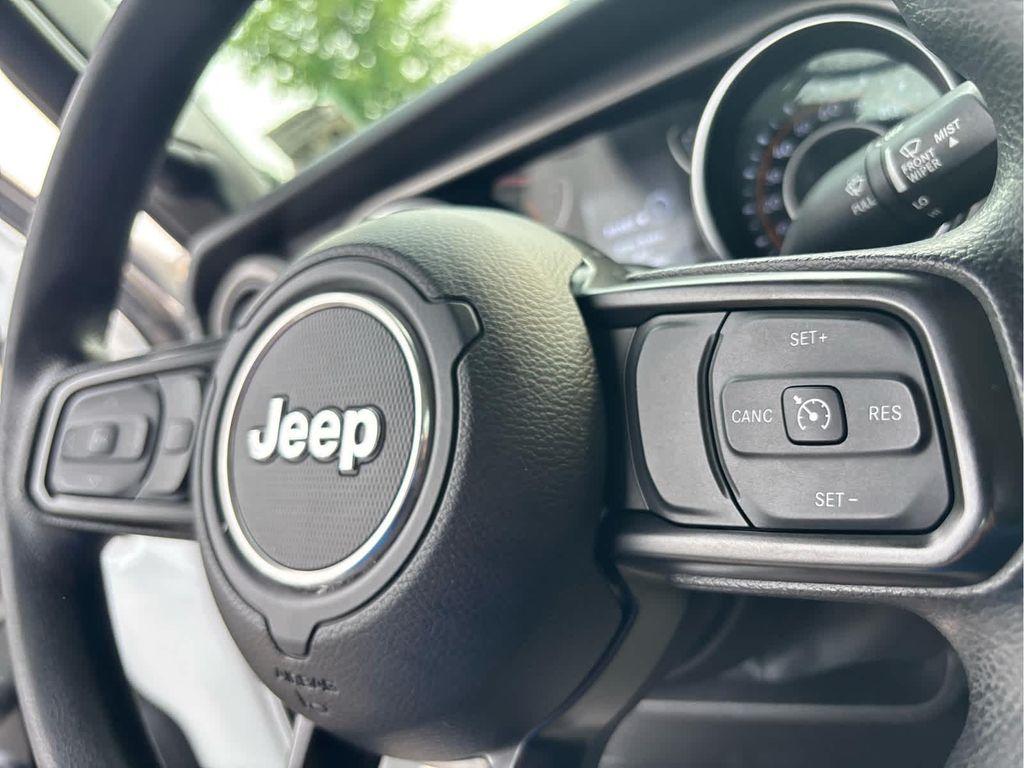 used 2021 Jeep Gladiator car, priced at $26,537